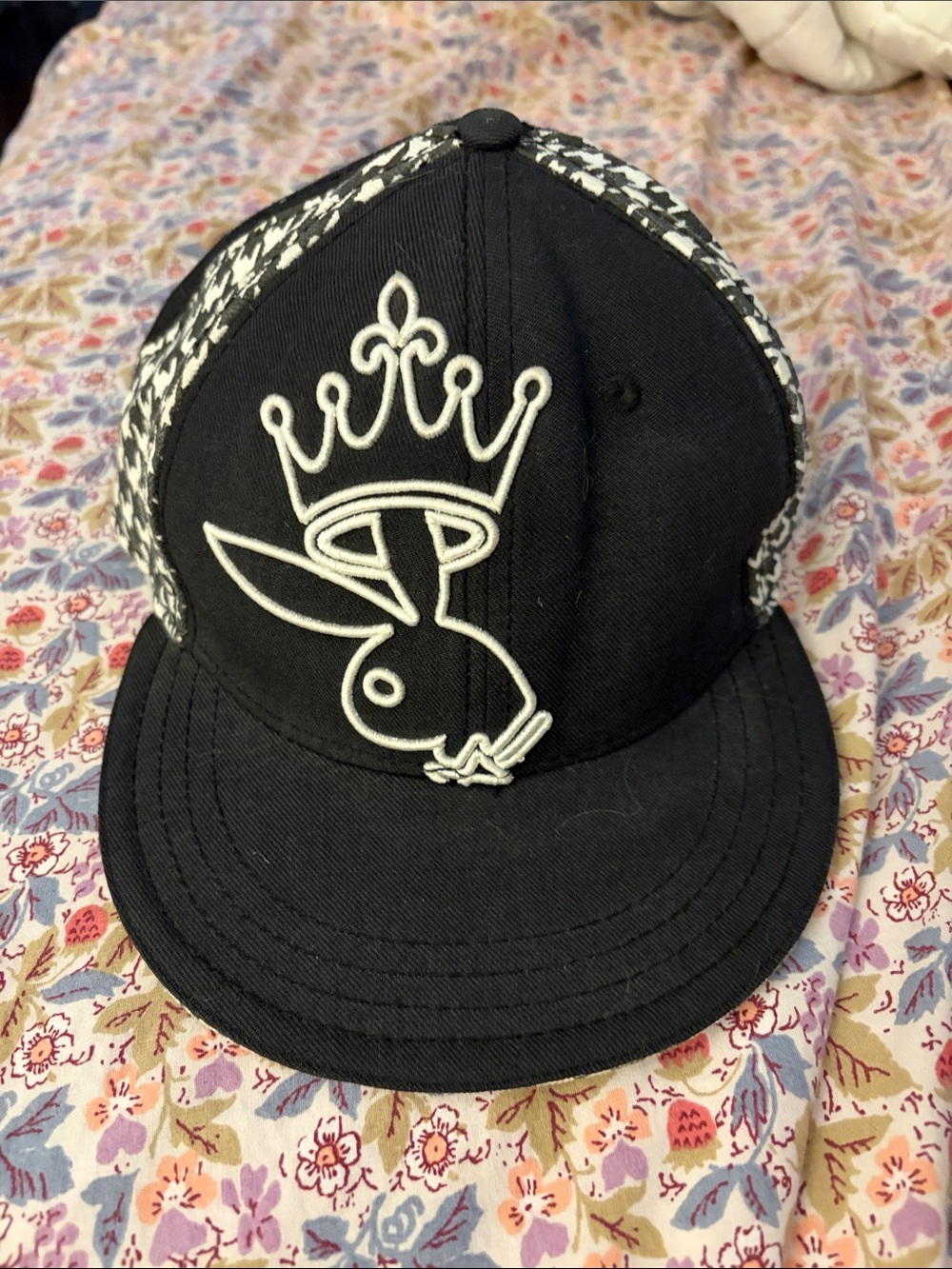 PLAYBOY Kids Black Snapback Hat with White Crown Bunny